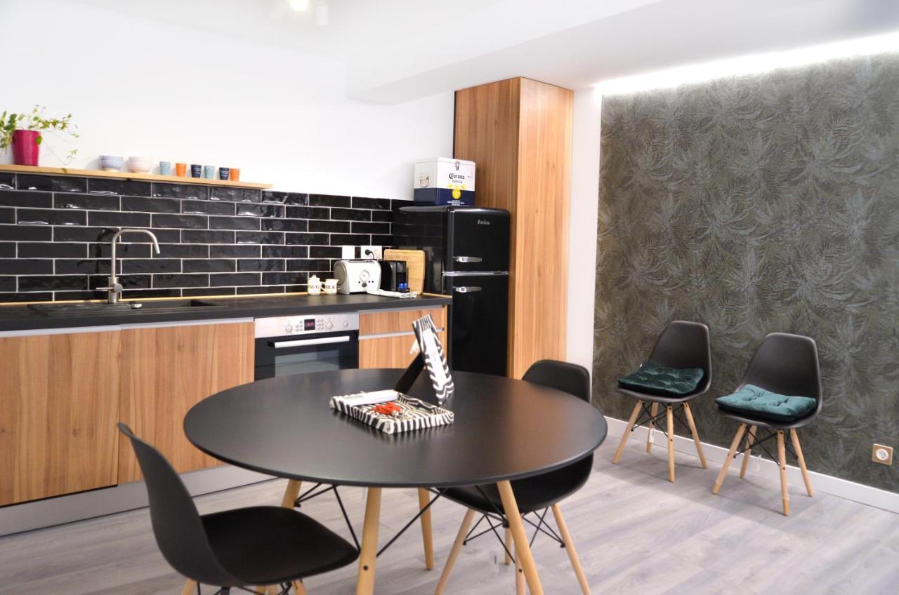 Luxury Pintoreria Vitoria ภายนอก รูปภาพ